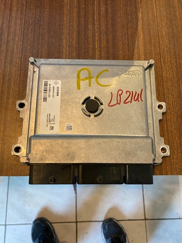Calculateur moteur renault - calculateur,