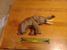 Éléphant Bois Assez Ancien - Longueur Environ 30 Centimètres