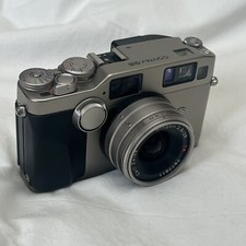 Contax G2 + 28mm Biogon Lens