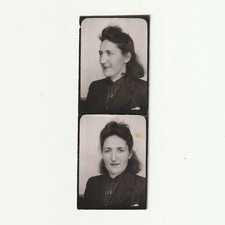 Photomaton femme souriante - -,