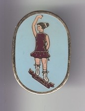 RARE PINS PIN'S .. FILLE SEXY
