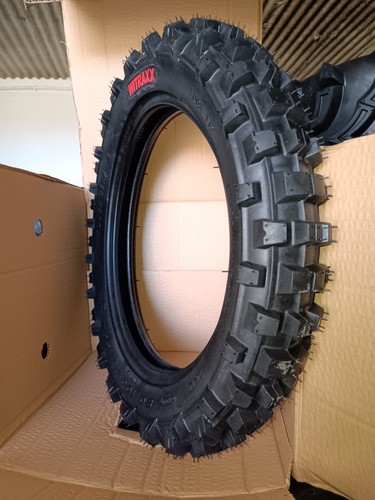 100 pneu arriere - 80/100-12,