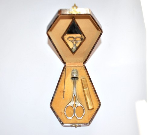 Coffret nécessaire couture - nécessaire, à