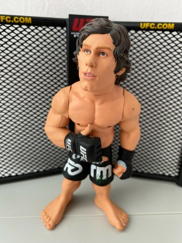 Ufc round urijah faber - round,