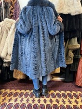 Manteau En Fourrure De Visone Bleu Avec Fourrure De Renard Taille 38M