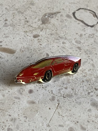 Pin lamborghini countach - pin’s,