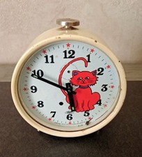 Ancien Réveil PRIM Tchécoslovaquie ( Décor Chat sur le Cadran )