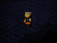 FIGURINE PLASTIQUE EMBOUT DE