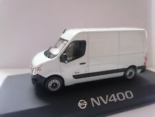 Nissan NV400 blanc    1:43 eme