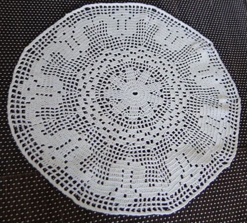 Napperon rond ancien coton