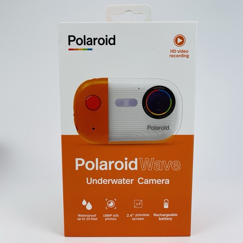 Polaroid wave underwater - polaroid,