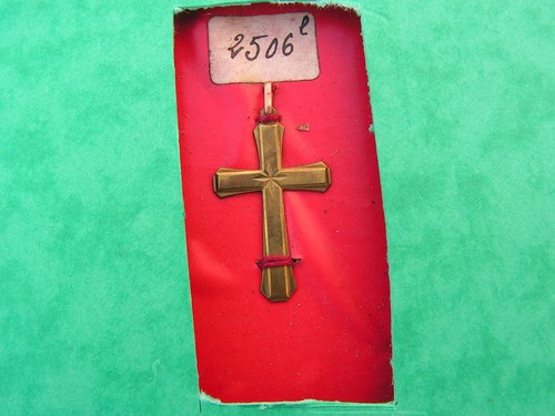Croix religieuse ancienne - croix,