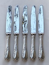 Superbes 5 COUTEAUX A