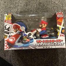 Voiture télécommandée Mario