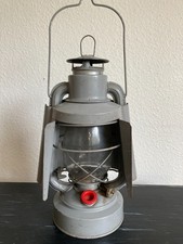 Lampe à pétrole SNCF en