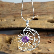 Pendentif femme soleil et lune