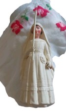 POUPEE  COMMUNIANTE  PETITCOLLIN années 50 /60 CELLULOÏD TBE