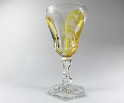 Ancien verre pied - À, couleur