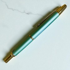 Stylo plume Pilot Capless Decimo Metalic Soft Green 18K édition limitée 2019 F
