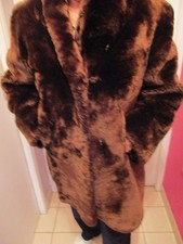 manteau fourrure mouton doré