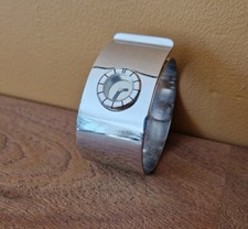 Montre manchette Lanvin Paris mécanique mouvement quartz en acier femme 1970