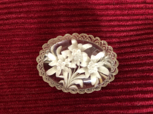 Broche lucite edelweiss - lucite,