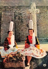 29 BRETAGNE  BIGOUDENNE