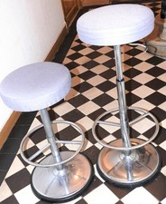 2 TABOURETS télescopiques