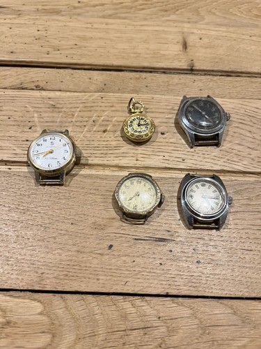 Lot montres mecaniques - montres,