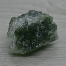 Prehnite verte pierre brute