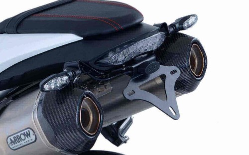 Triumph 1050 speed triple - triple,
