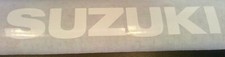 Sticker, adhésif blanc SUZUKI de coque arrière RG 500 Gamma