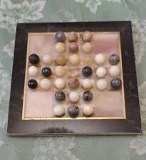 Jeu de solitaire en marbre et onyx