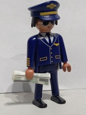 PLAYMOBIL FIGURE CAPTAIN