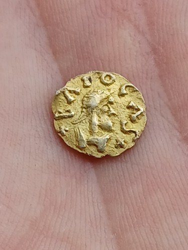 Monnaie mérovingienne triens - monnaie,