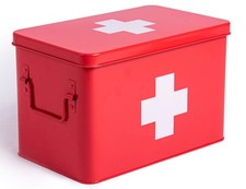 Boîte à pharmacie, en