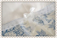 Rideau prêt à poser