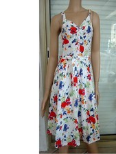 ROBE CHIC & SEXY EN LIN BLANC