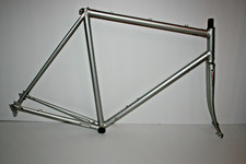 CADRE VINTAGE VELO DE COURSE MILREMO BERTIN LELEU TAILLE 58 OLD BIKE FRAME T58