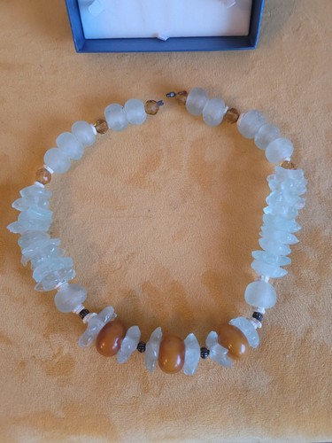 Collier perles verre - en, de