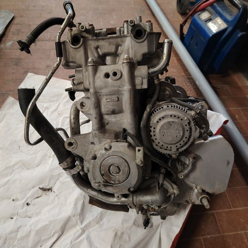 Bloc moteur complet cylindre - bloc,