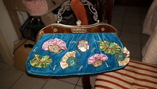 sac charleston Bleu Canard Velours Lisse Fleurs Multicolore Sequin Perles Fleurs