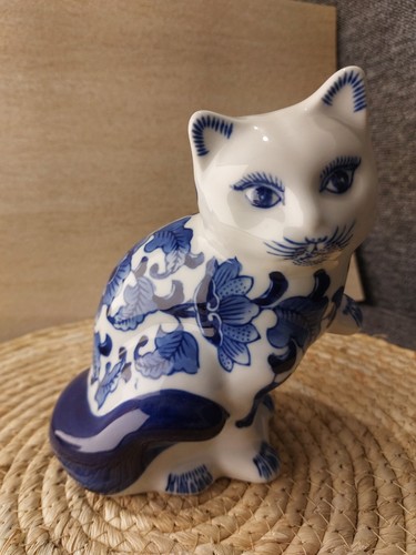Chat porcelaine bleu - , blanc