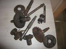 LOT PIECES DE BOITE DE VITESSES MOTOBECANE PEUGEOT TERROT MONET GOYON....