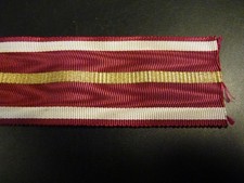 Coupe ruban ancien BELGE  Médaille Ordre de la Couronne Belgique WW1  en Soie