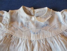 Robe de Baptême N°6 blanc organdi ? dentelle broderie bleu bébé ancienne vintage