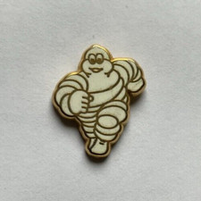 100 -  Pin's BIBENDUM MICHELIN Signé FRAISSE