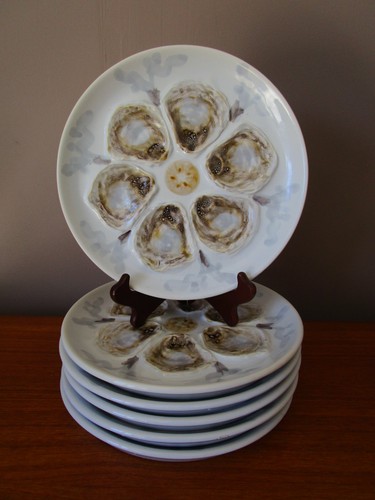 Assiettes huitres faience - a,