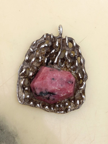 Pendentif moderne stylise - pendentif,