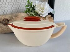 325 ⚜️ Saucière